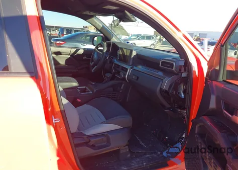 2024 Toyota Tacoma Trd Sport from USA, damaged, VIN 3TYKB5FN6RT012753